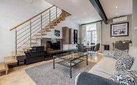 Luxurious Mews House Next To Hyde Park